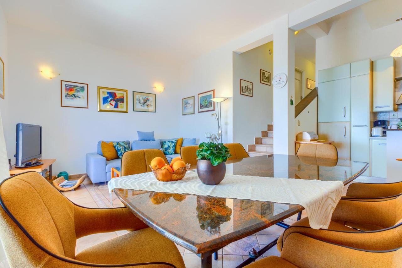 Apartments Meri Trogir Eksteriør bilde