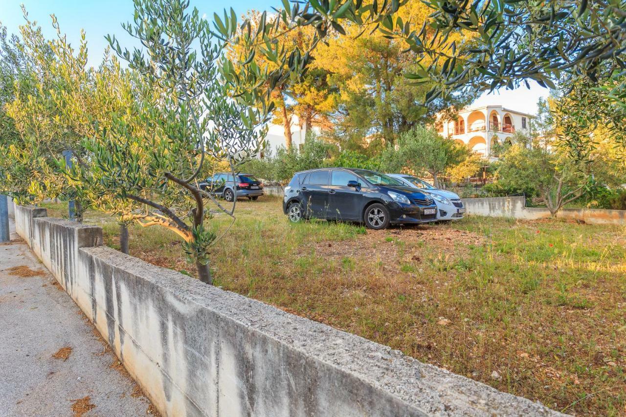 Apartments Meri Trogir Eksteriør bilde