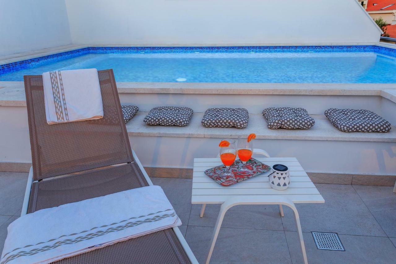 Apartments Meri Trogir Eksteriør bilde