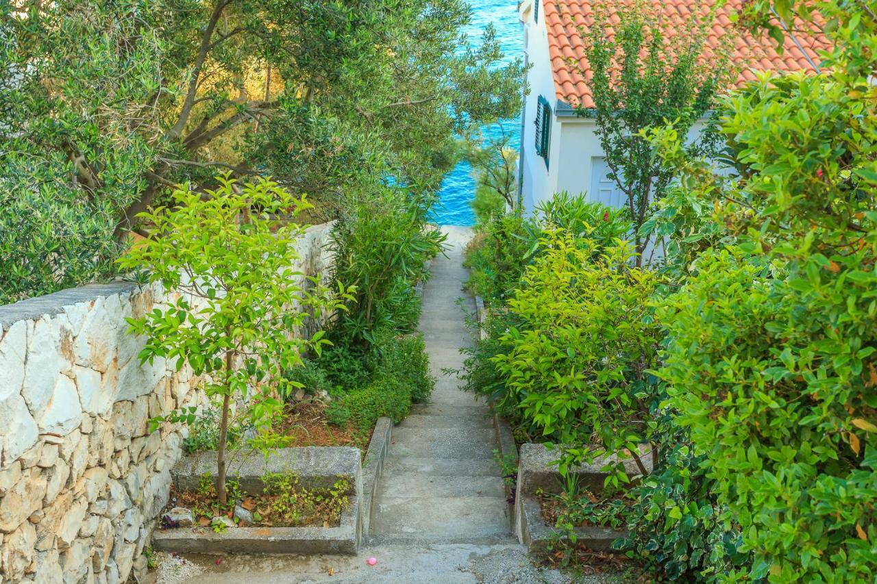 Apartments Meri Trogir Eksteriør bilde